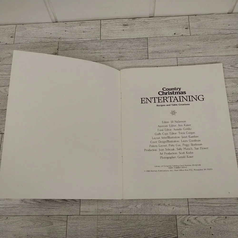 Country Christmas Entertaining - Recipes +Table Creations Craft Book - Vtg 1980s